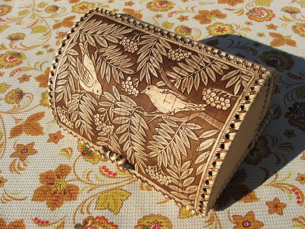 Birds Pattern Birch Bark Bread Box A360458