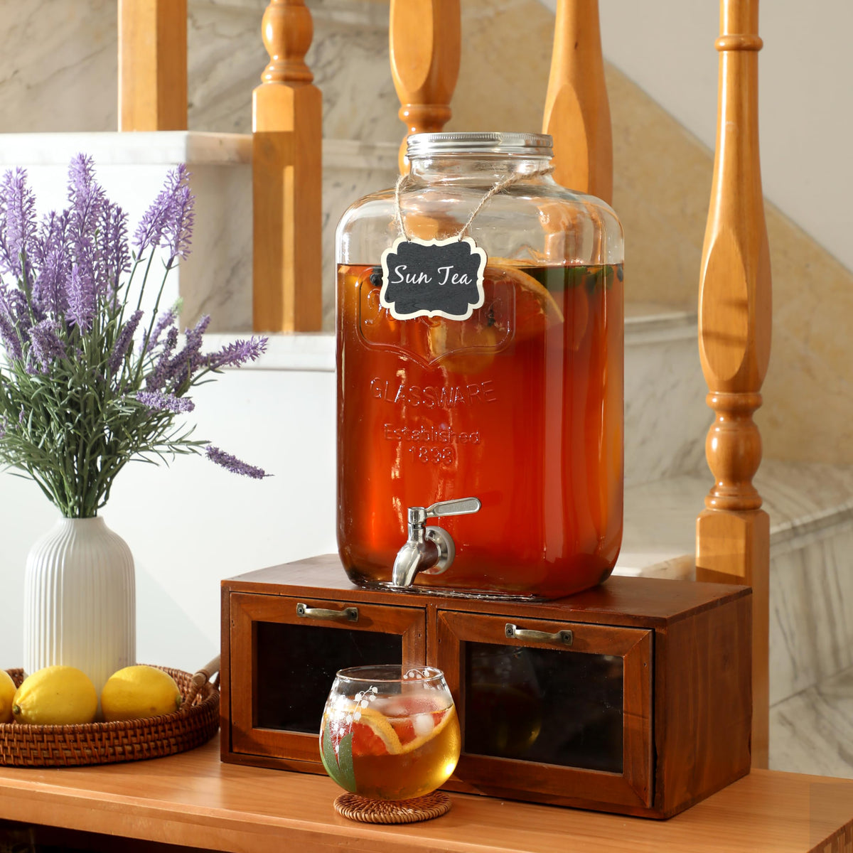 2 Gallon Glass Drink Dispenser with Stainless Steel Spigot and Lid S78390