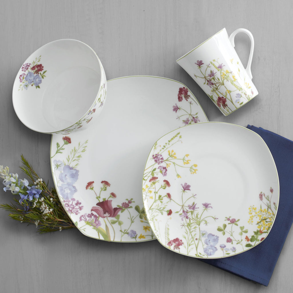 16-Piece Bone China Dinnerware Set Service for 4 O15648