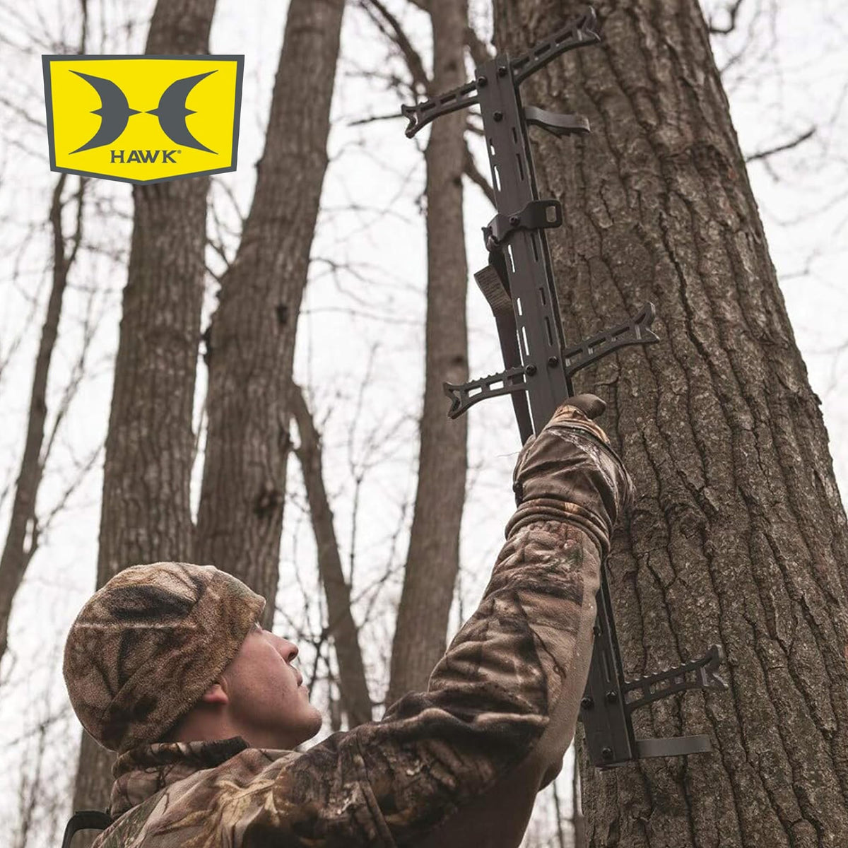 1-Person Tree Stand Platform & Set of 3 Climbing Sticks with Fold-Up Steps M304369